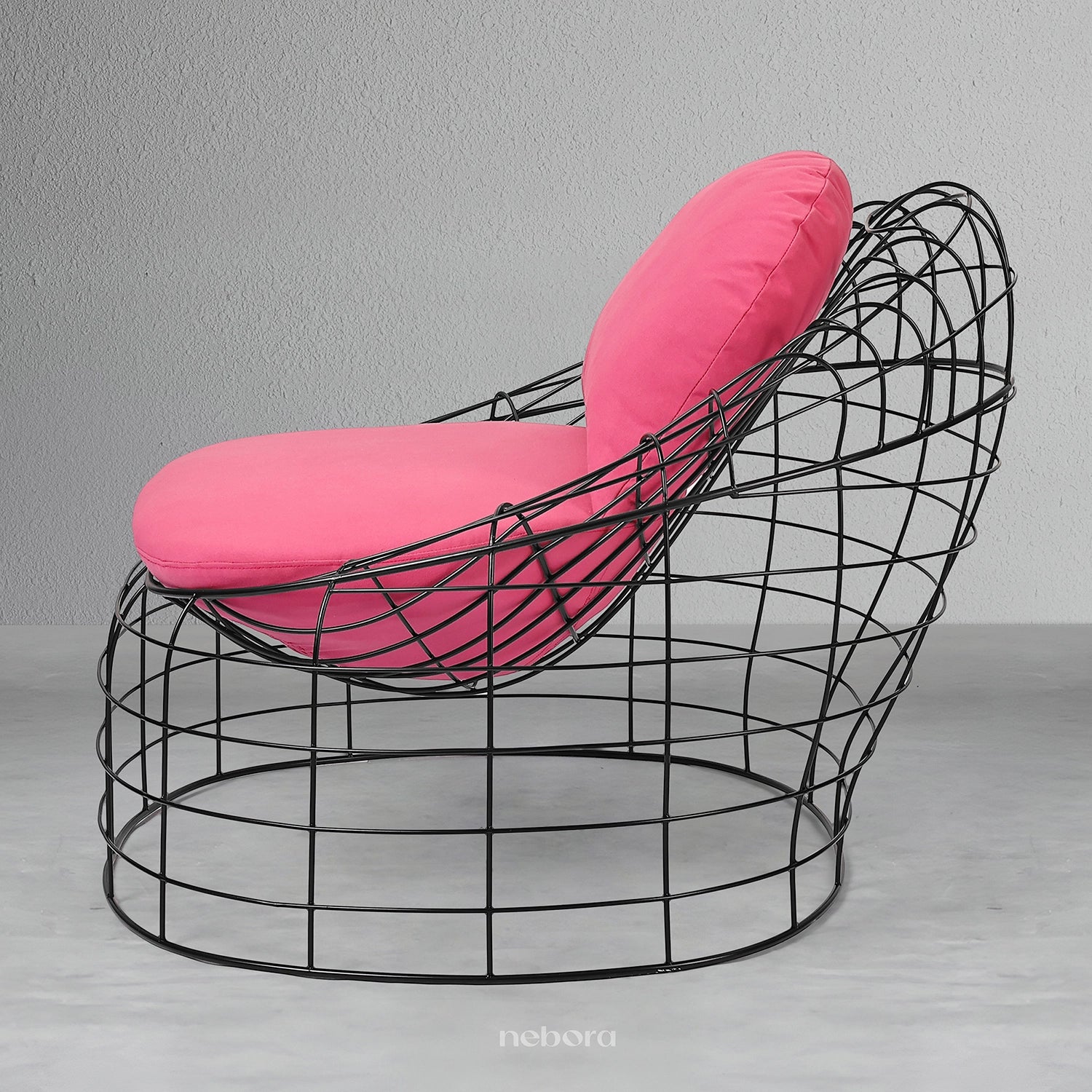 Viona Outdoor Lounge Chair Black | Lounge Chair - Nebora