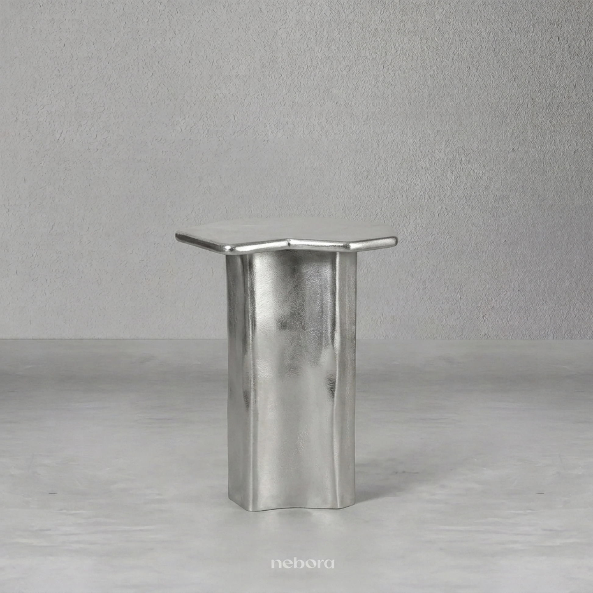 Stela Side Table Silver | Side Tables - Nebora