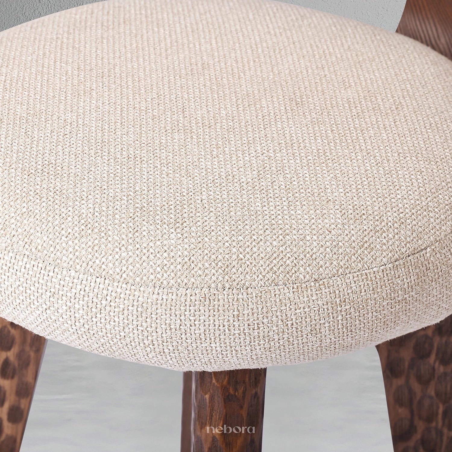 Halo Chiseled High Chair | Chair - Nebora